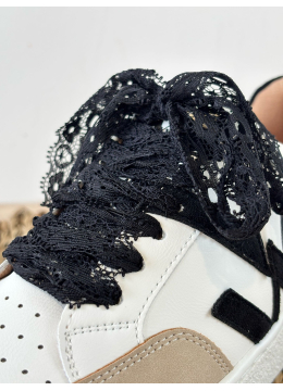 LACETS DENTELLE NOIR